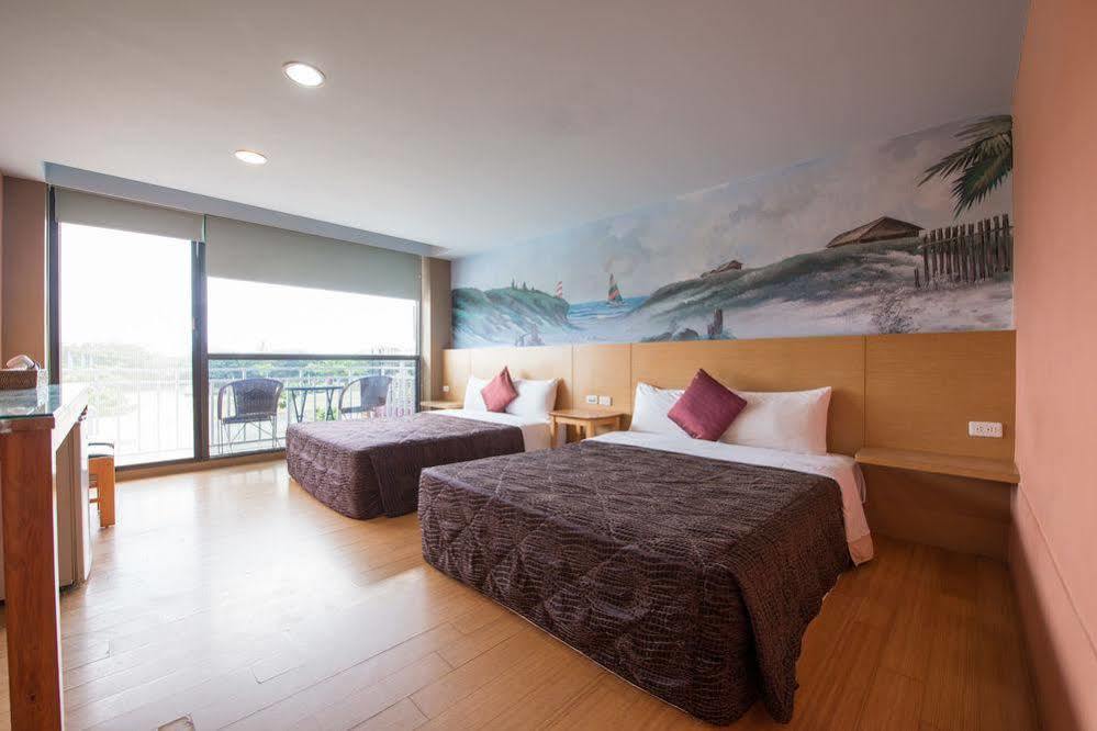 Kenting Waterfront Hotel Luaran gambar